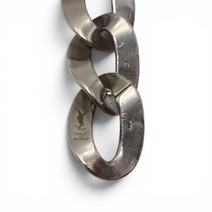 Yves Saint-Laurent, Bracelet