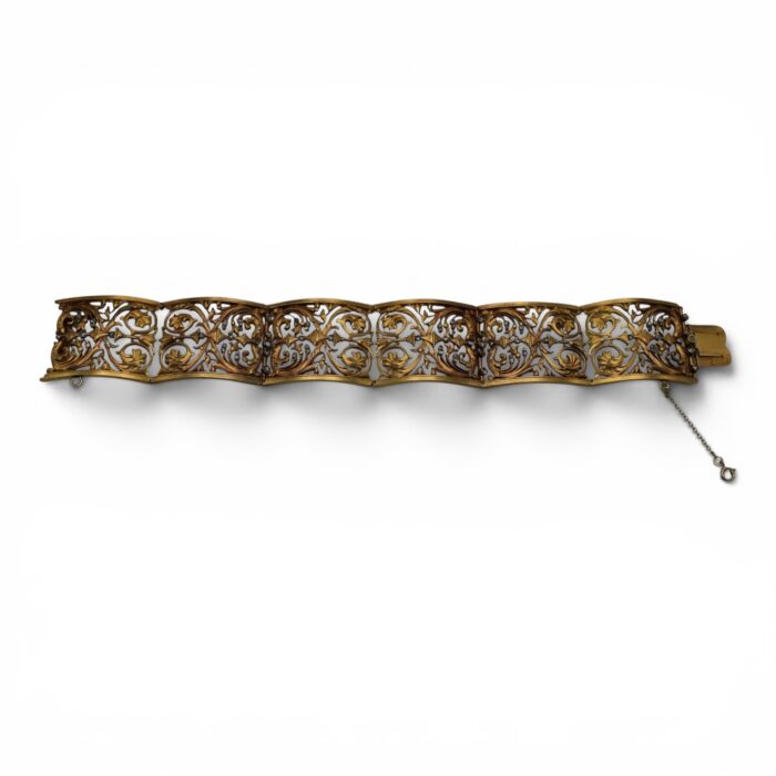 1C8A0267-9386-4468-A270-4E86C92D2150 Bracelet, Neo-Renaissance XIXeme siècle