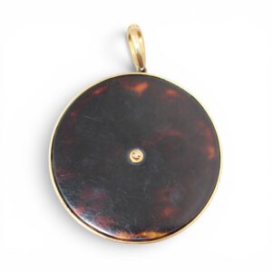 Jean & Pierre Belin, Pendentif-Médaillon