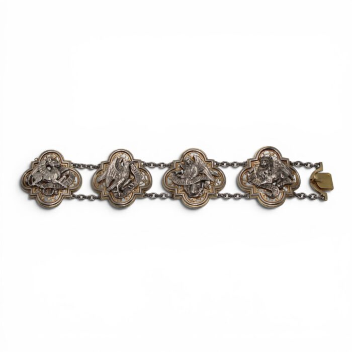 3DA4BCFA-0974-4926-9A94-E6281484D215 Jules Wiese, Bracelet