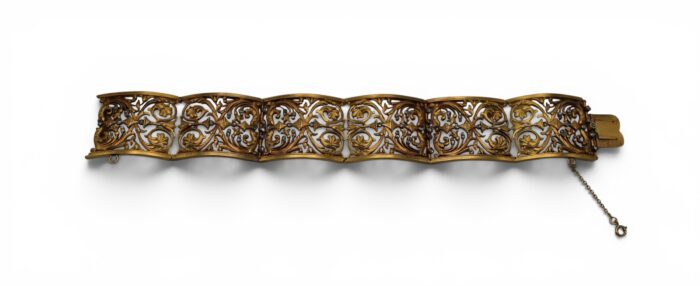 55262289-AE4E-4459-AC45-C69A99A795AB Bracelet, Neo-Renaissance XIXeme siècle