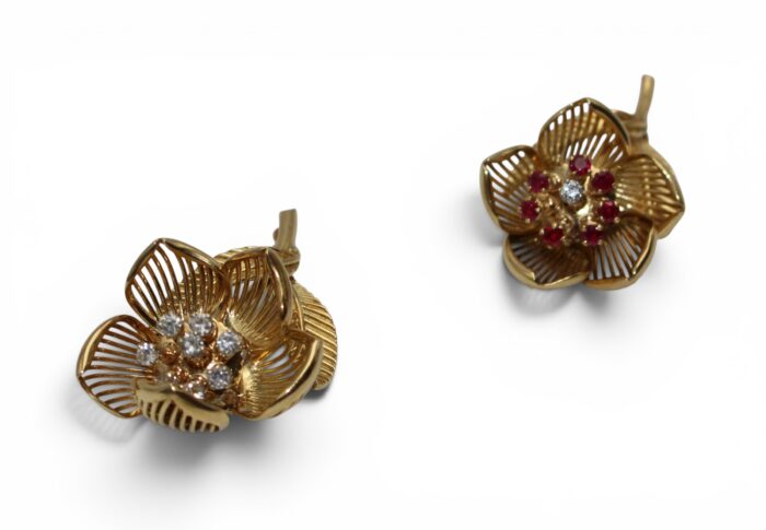 Mellerio dit Meller, Broches "fleurs"