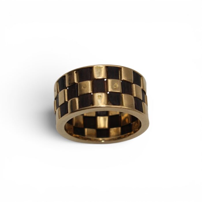 A9C8E019 17C2 428A 9423 4E74939FB421 1 105 C Van Cleef & Arpels, Bague