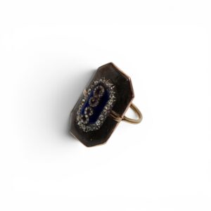 Sentimental ring,  18th century