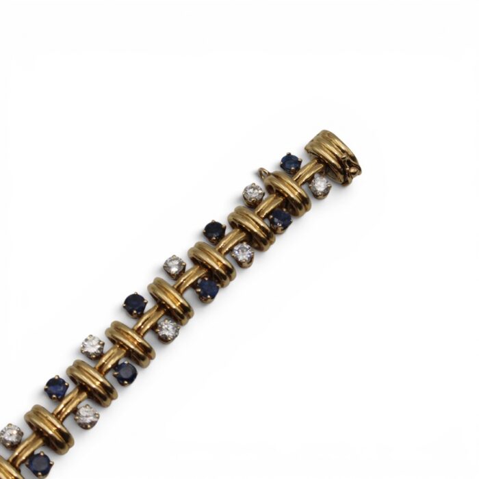BF89342C 7D92 4A5F 9117 36F9D8081722 1 105 C Boucheron, Bracelet Diamants et Saphirs
