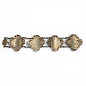 C589D374-E87B-4305-8462-4D32F849E72B Jules Wiese, Bracelet