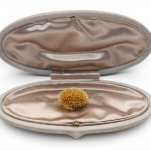 Van Cleef & Arpels, Broche Oursin