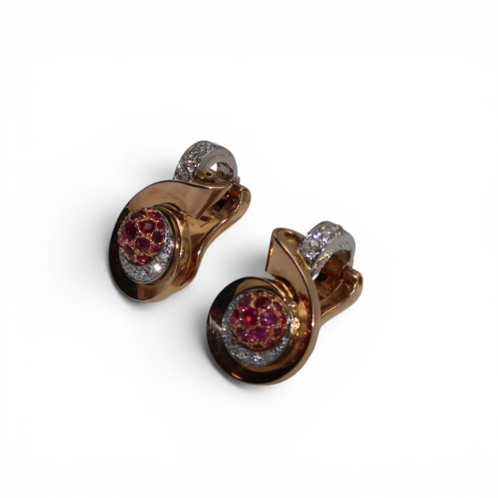 F6F10457-291A-44D3-B241-24999B338517 Boucle d'oreilles, Art Deco