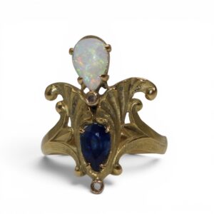 FAE3F5CF-0CDA-4A27-A2F3-9819071A99C7_1_105_c Duchess ring, Art Nouveau
