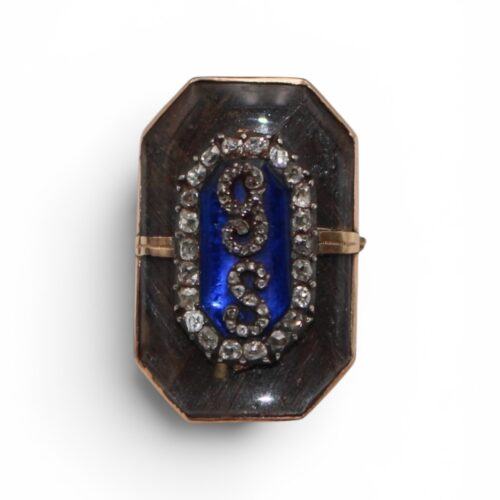 Sentimental ring,  18th century
