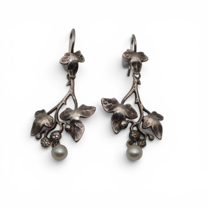 33430103 D451 495D BA08 057D35915EB3 Boucles d'oreilles, Art Nouveau