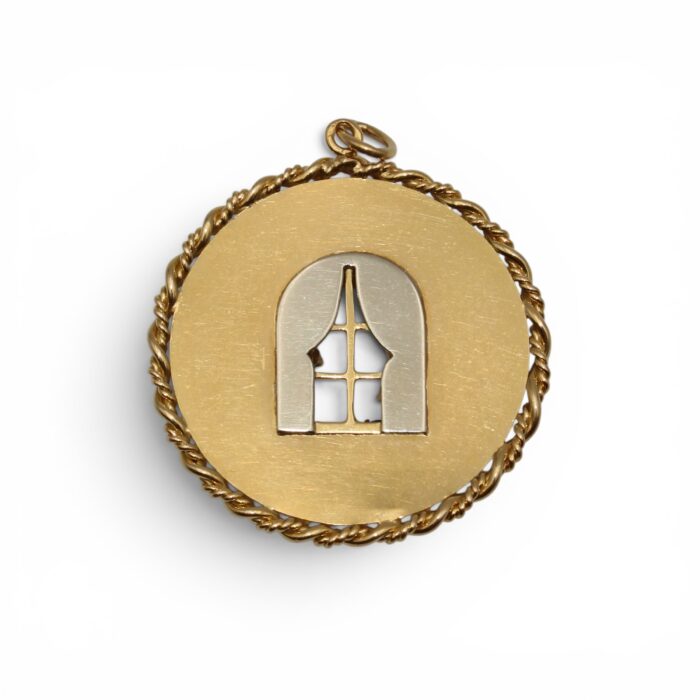 Médaille d'amour, Pendentif "Fenêtre"