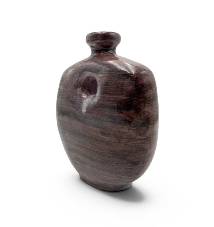 Screenshot Les Frères Cloutier, Vase