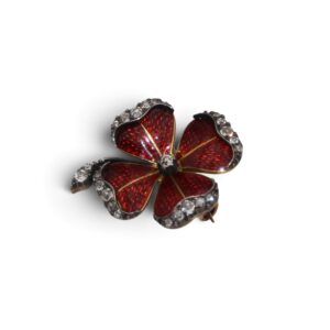 Broche, Trèfle