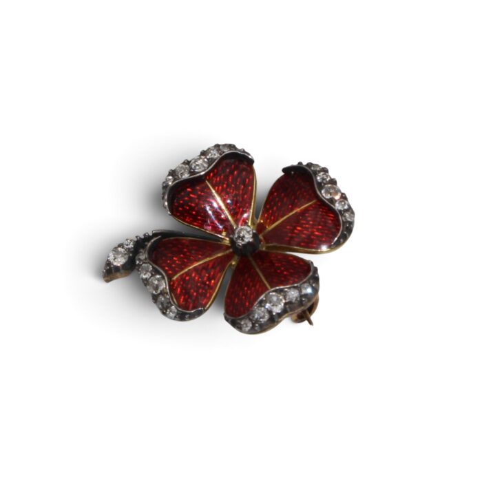 Broche, Trèfle